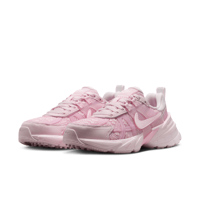 (Women) Nike V2K Run ‚Pink Foam Arctic Pink‘