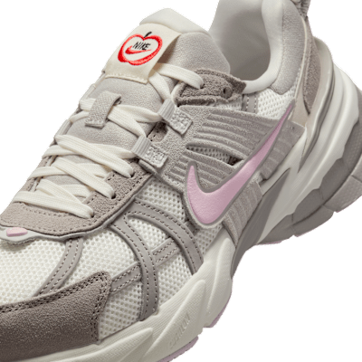(Women) Nike V2K Run ‚Valentine’s Day 2025‘