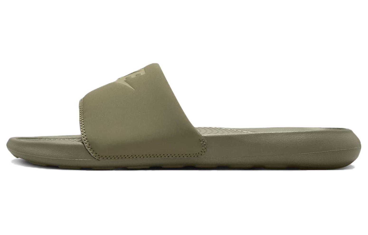 (Women) Nike Victori One Slide ‚Medium Olive‘