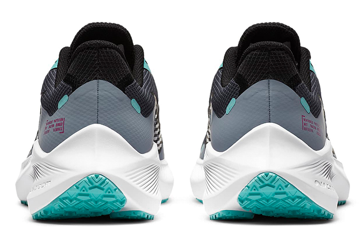 (Women) Nike Winflo 7 Shield ‚Obsidian Mist‘