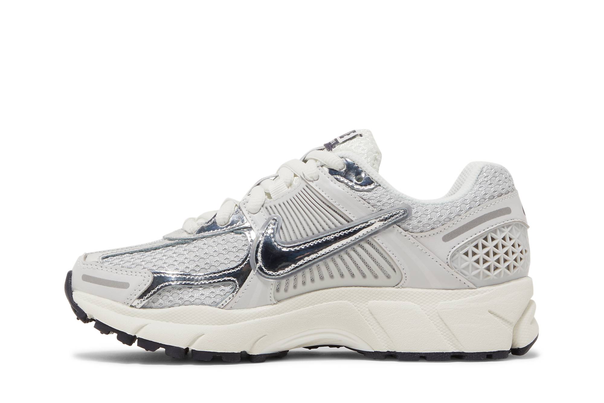 (Women) Nike Zoom Vomero 5 ‚Photon Dust‘