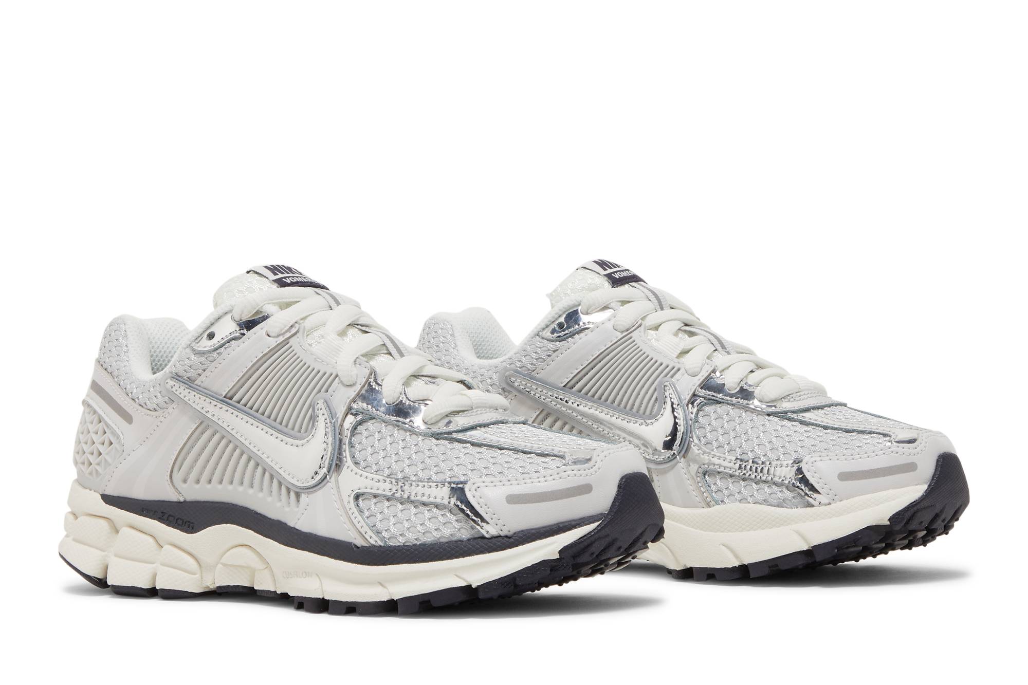 (Women) Nike Zoom Vomero 5 ‚Photon Dust‘