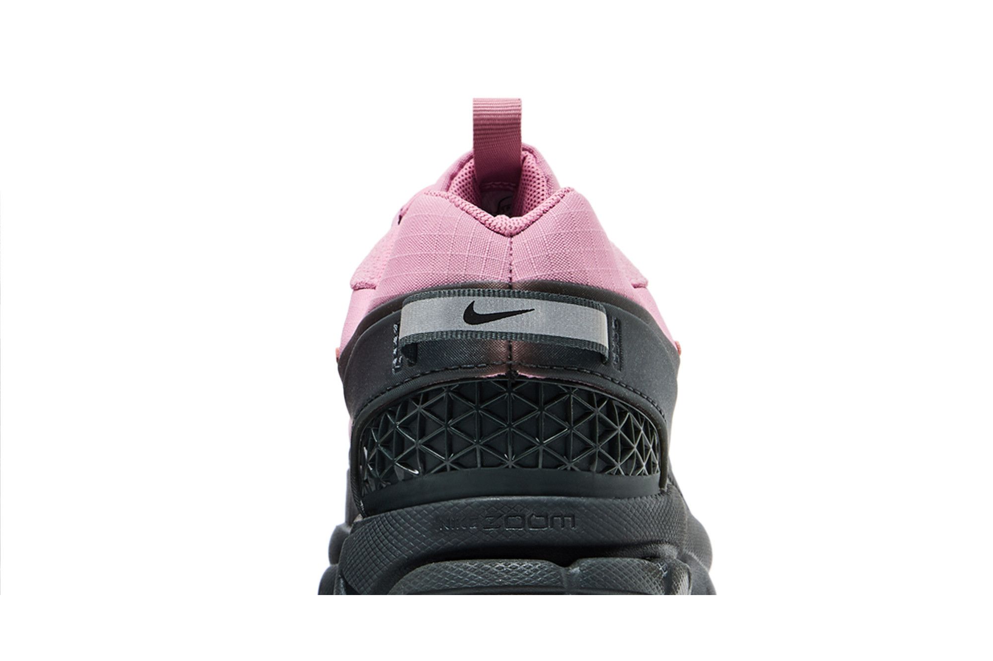 (Women) Nike Zoom Vomero Roam ‚Elemental Pink Anthracite‘