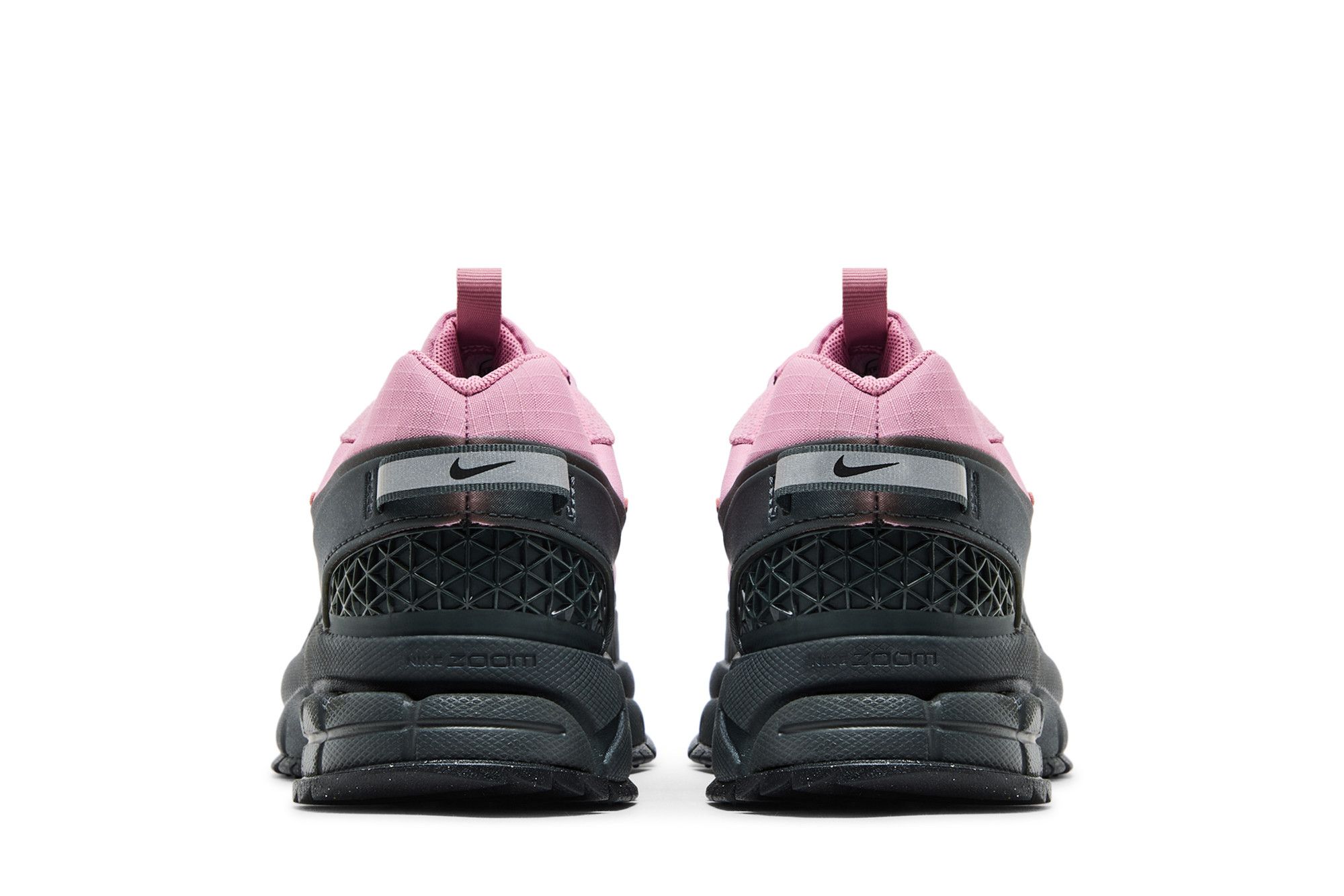 (Women) Nike Zoom Vomero Roam ‚Elemental Pink Anthracite‘